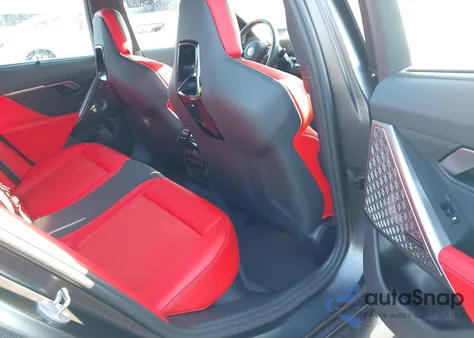 2025 BMW M5 из США, поврежденный, VIN WBS83FK02SCU36580